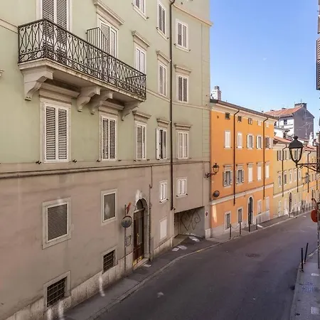 Apartment Centro I S. Michele 1